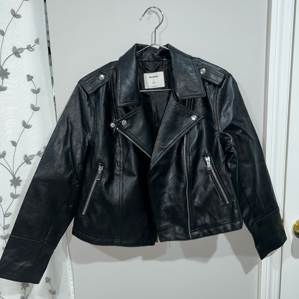 Black Cropped Jacket